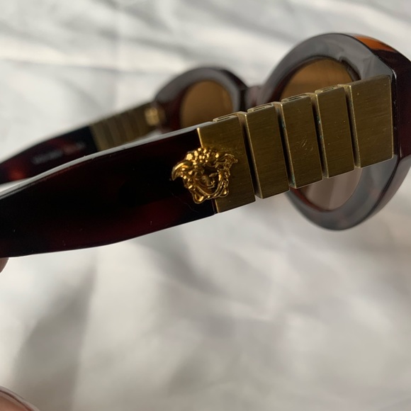 Versace sunglasses - Picture 5 of 16